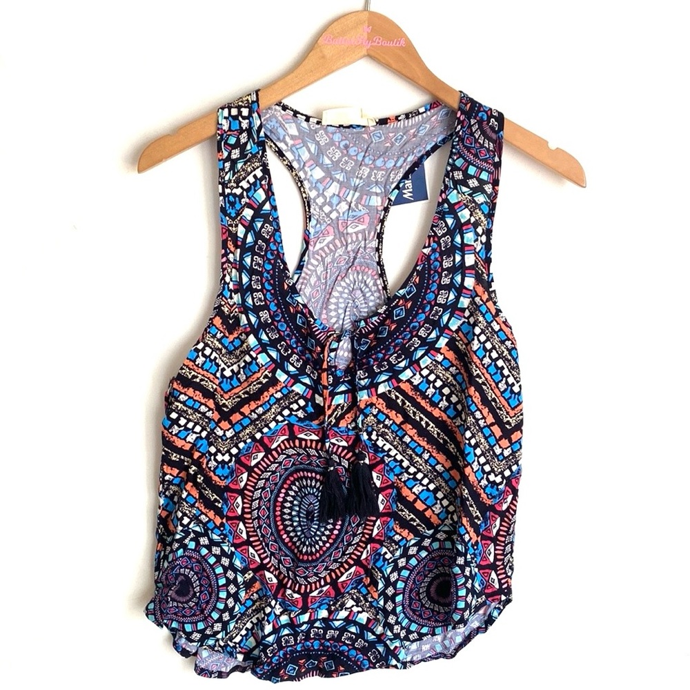 (A8) Ocean Drive Sleeveless‎ tribal print racerback tank top, Size Medium, NWT